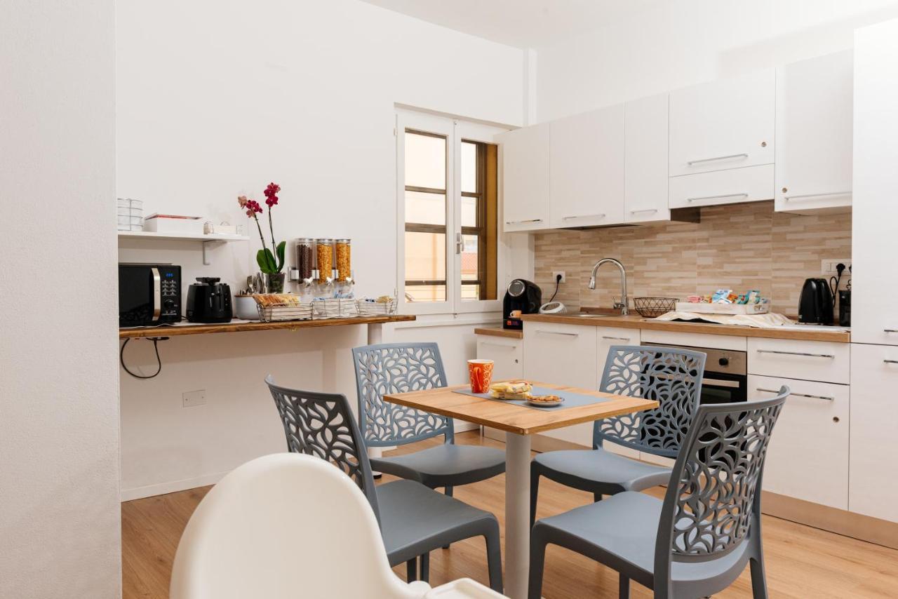 La Casa Di Ambra Hotel Porto Torres Eksteriør billede